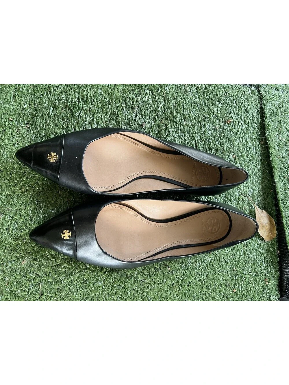 Tory Burch Fairford Black Leather Pointy Toe Cap Toe Flats Size